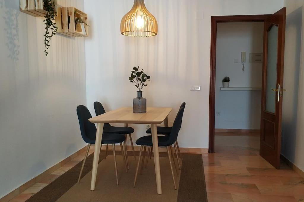 Chill Out Place For 4 In Benalmadena Pueblo Luaran gambar