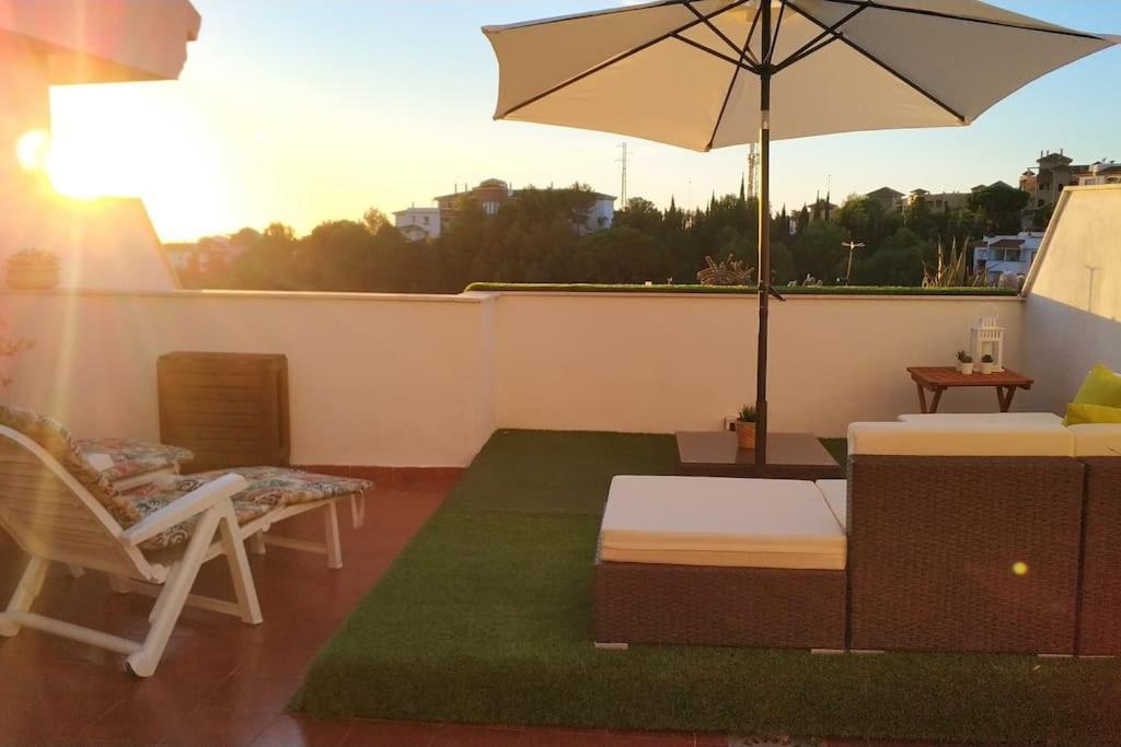 Chill Out Place For 4 In Benalmadena Pueblo Luaran gambar
